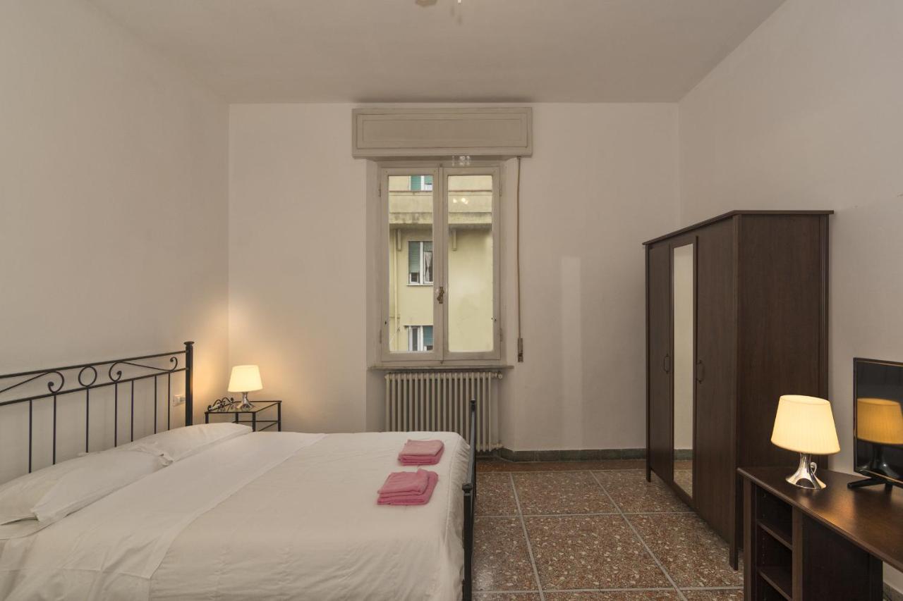 Hostel B&B 比萨 外观 照片